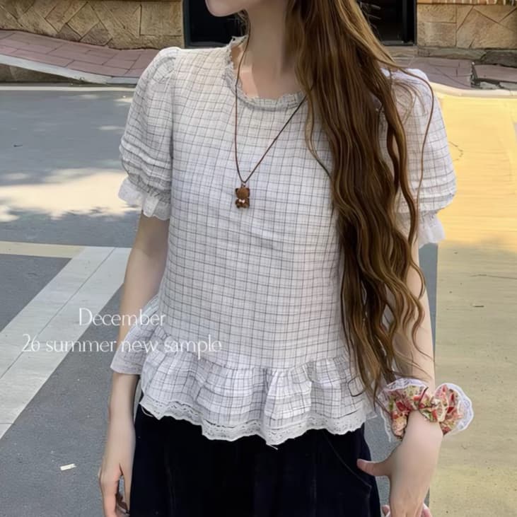 주문 재고 있음 여름 켜기 새로운 디자인 센스 한 부서 프릴 라운드 넥 체크무늬 레이스 패치워크 셔츠 연령 감소 작은 셔츠 상세 이미지 7