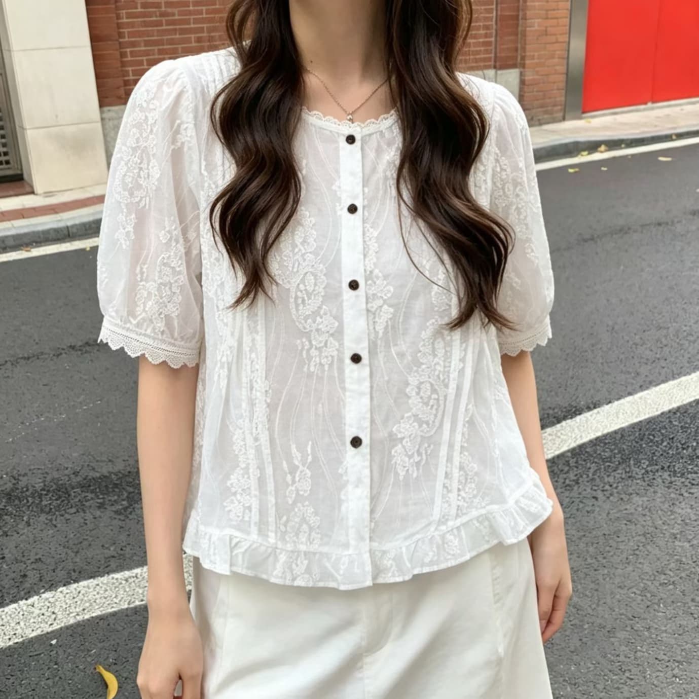 재고 있음 여름 새로운 반팔 한 스타일 레이스 접기 턱 장식 디자인 셔츠 라운드 넥 거품 소매 다용도 패션 맨위 이미지 3