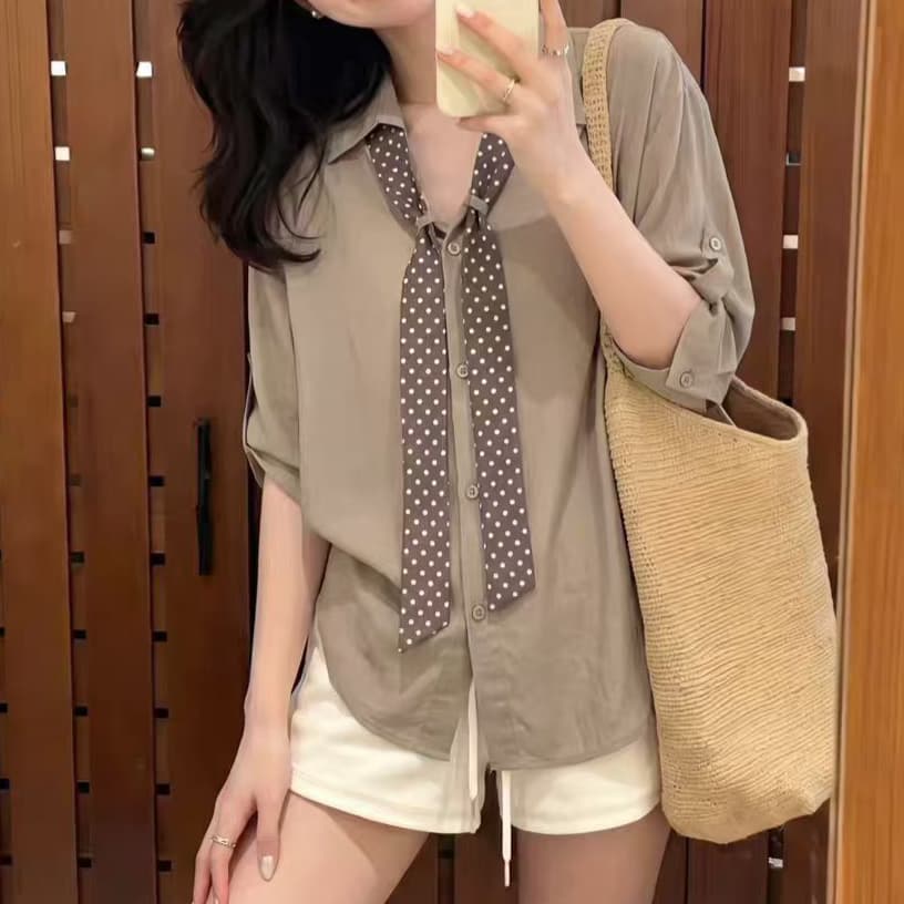 재고 있음 한 부서 여름 새로운 오래된 돈 바람 품격 싱글 줄 버튼 코디 도트 무늬 스카프 캐주얼 루즈핏 슬림해 보이는 셔츠 상세 이미지 9