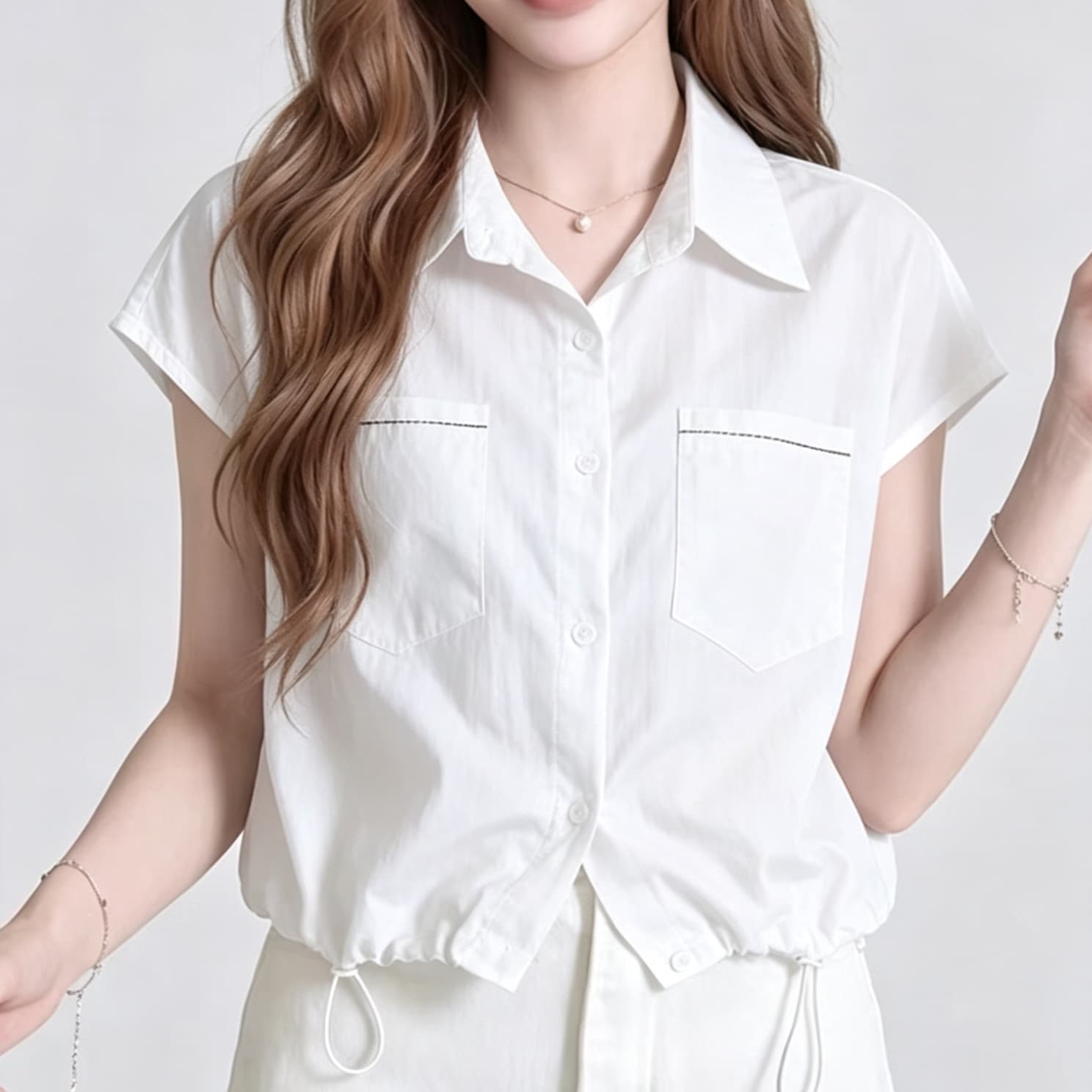 재고 있음 패션 미니멀리즘 여성 셔츠 여름 새로운 고유 한 다용도 작은 대중 셔츠 외국 가스 연령 감소 작은 셔츠 루즈핏 쇼트 스타일