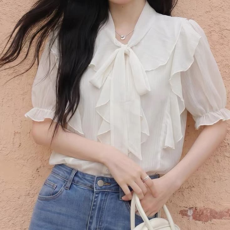 재고 있음 프랑스식 품격 프릴 쉬폰 여성 셔츠 여름 새로운 절묘한 나비 넥타이 반팔 맨위