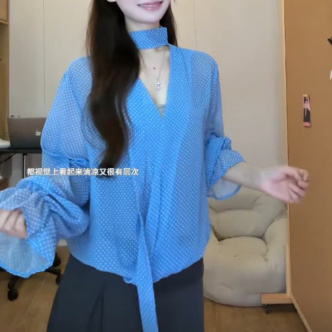 재고 있음 프랑스식 빛 럭셔리 고급 센스 파란색 도트 무늬 V넥 리본 긴팔 셔츠 가을 새로운 외국 가스 연령 감소 셔츠 상세 이미지 4