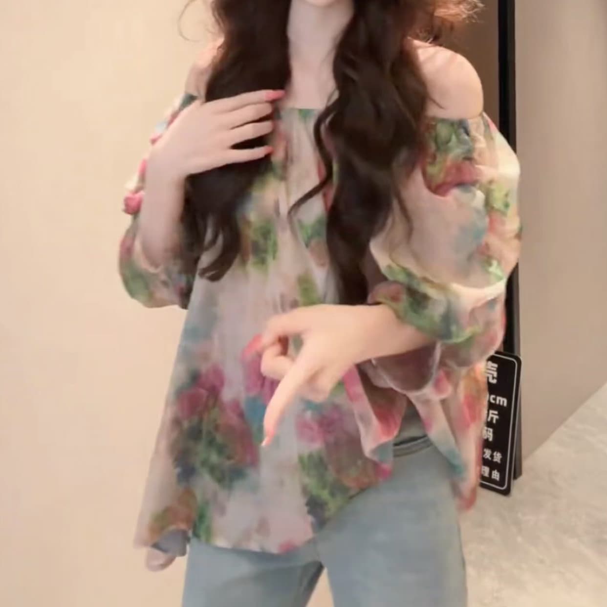 재고 있음 유럽 상품 패션 달콤함 보트넥 꽃무늬 거품 소매 쉬폰 블라우스 여름 연령 감소 슬림해 보이는 품격 프린트 맨위 상세 이미지 6