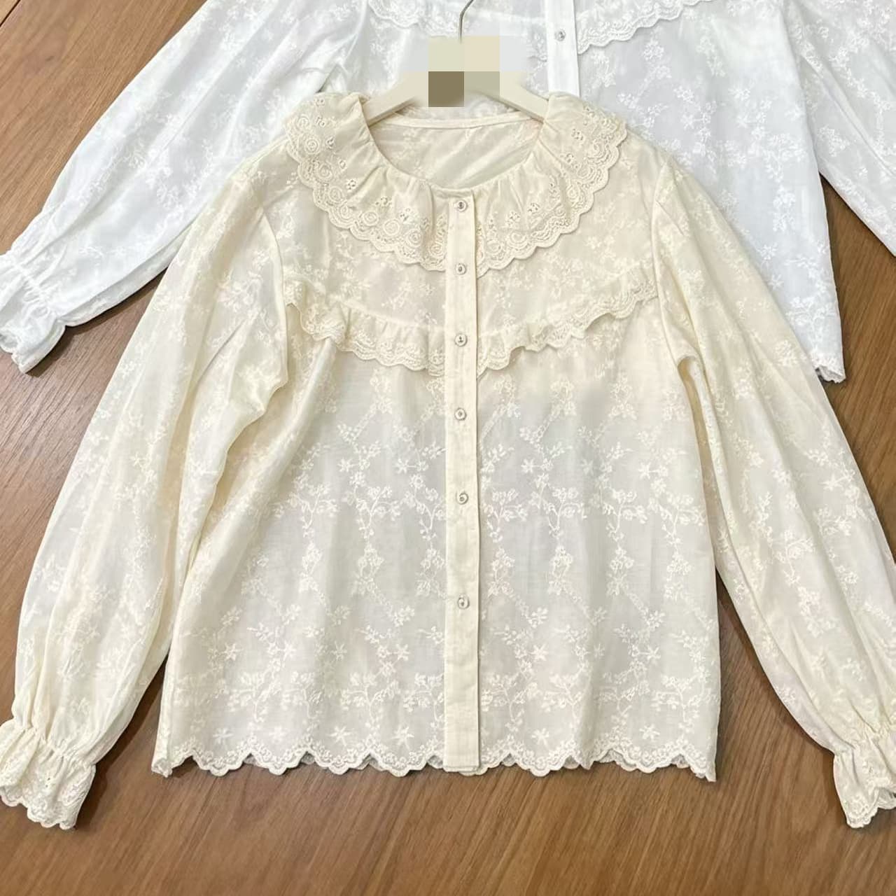 재고 있음 일본식 달콤함 소녀 레이스 자카드 베이비 칼라 긴팔 셔츠 연령 감소 루즈핏 만나는 거품 소매 맨위 상세 이미지 2