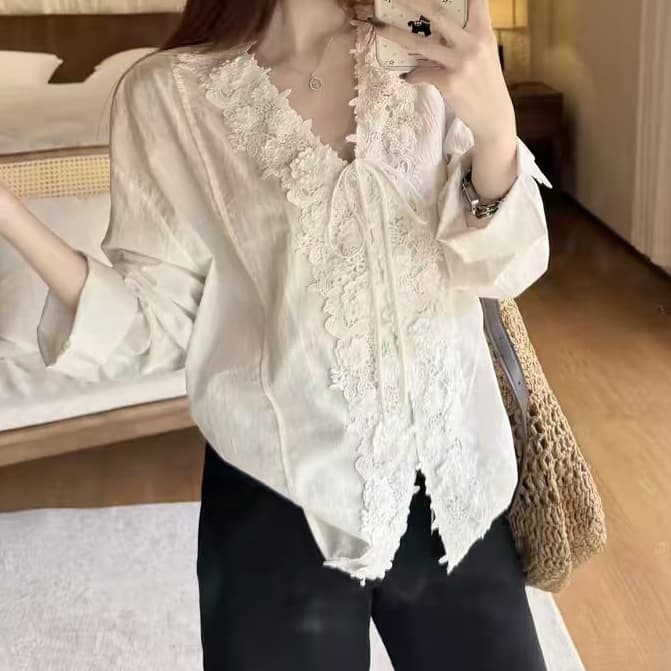 재고 있음 품격 단색 무거운 작업 레이스 V넥 긴팔 셔츠 여성 의류 가을 다용도 루즈핏 Chic 맨위 상세 이미지 6