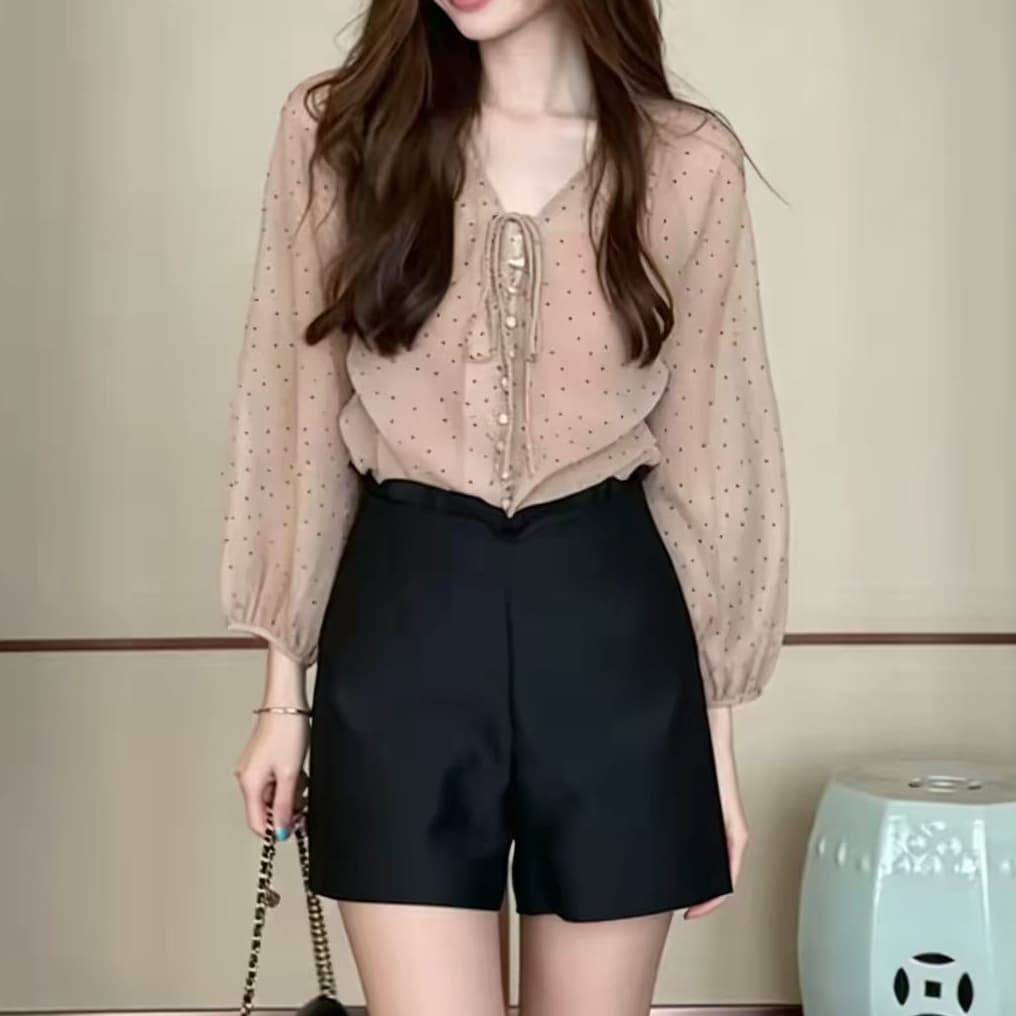 재고 있음 봄 가을 새로운 한 부서 부드러운 바람 V넥 벌룬 소매 도트 무늬 여성 셔츠 아름다운 착용 가져 가라. 아니요 명중 섹션 맨위 상세 이미지 4