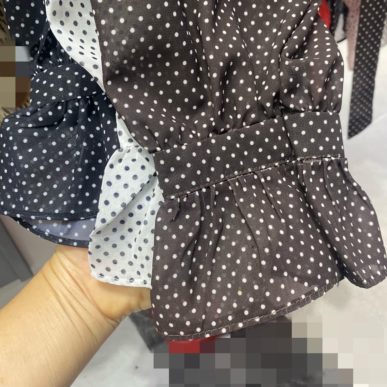 재고 있음 봄 가을 켜기 새로운 한 부서 클래식 폭발 도트 무늬 꽃밭 분위기 센스 맨위 리본 칼라 쉬폰 블라우스 긴팔 상세 이미지 3