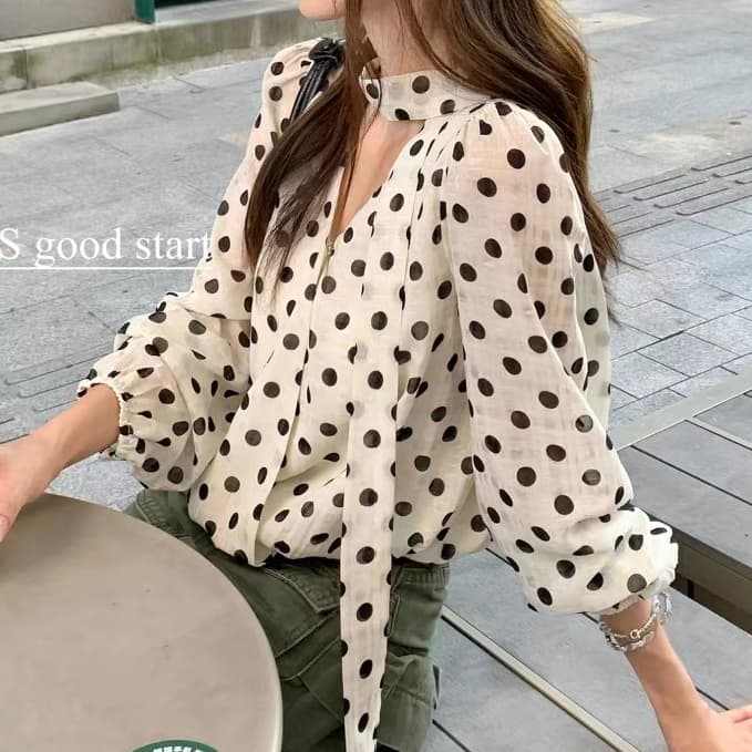 재고 있음 가을 새로운 프랑스식 레트로 리본 V넥 루즈핏 십자가 도트 무늬 긴팔 작은 셔츠 루즈핏 맨위 쉬폰 블라우스 상세 이미지 5