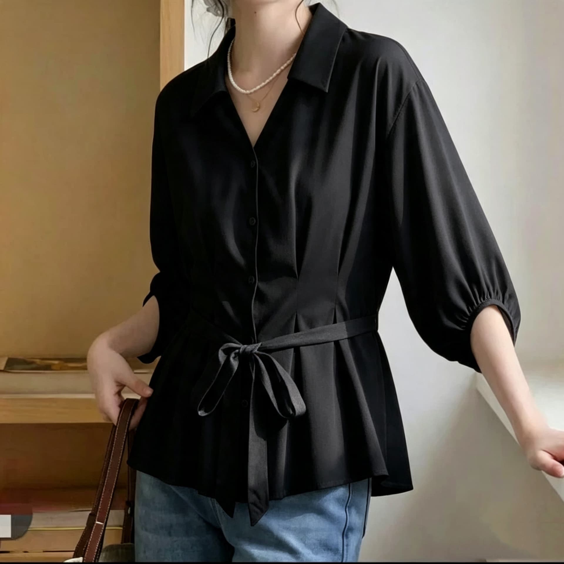 재고 있음 프랑스식 고급 센스 5 점 소매 여성 셔츠 가을 새로운 디자인 센스 작은 대중 스트랩 허리 수축 맨위 상세 이미지 5