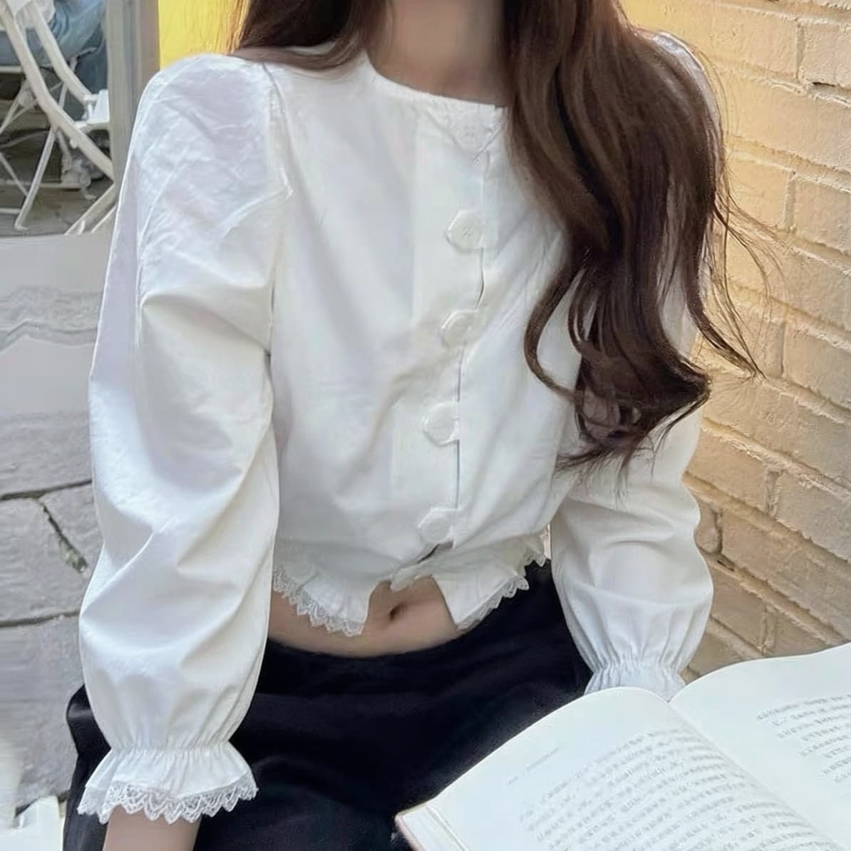 재고 있음 전후 둘 착용 레이스 여성 셔츠 가을 얇은 긴팔 프랑스식 레이스 조각 쇼트 스타일 맨위 한 부서 흰 셔츠 상세 이미지 5