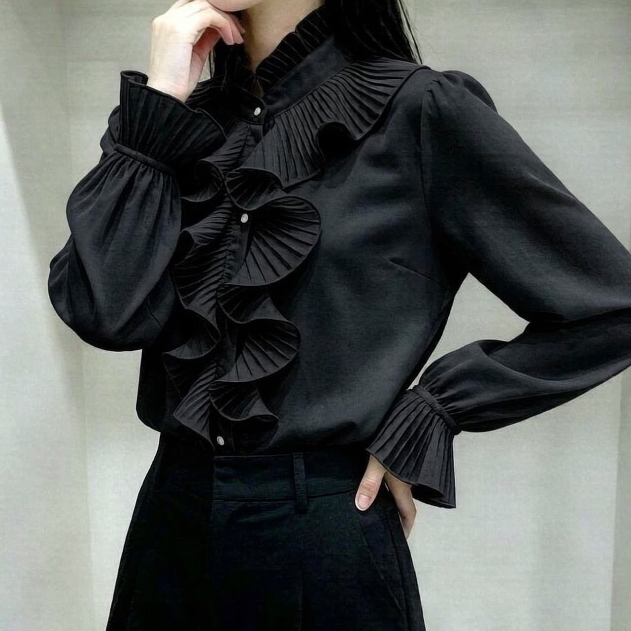 재고 있음 프랑스식 레트로 가을 새로운 디자인 센스 작은 대중 Chic 맨위 프릴 쉬폰 셔츠 투피스 세트 긴팔 상세 이미지 3