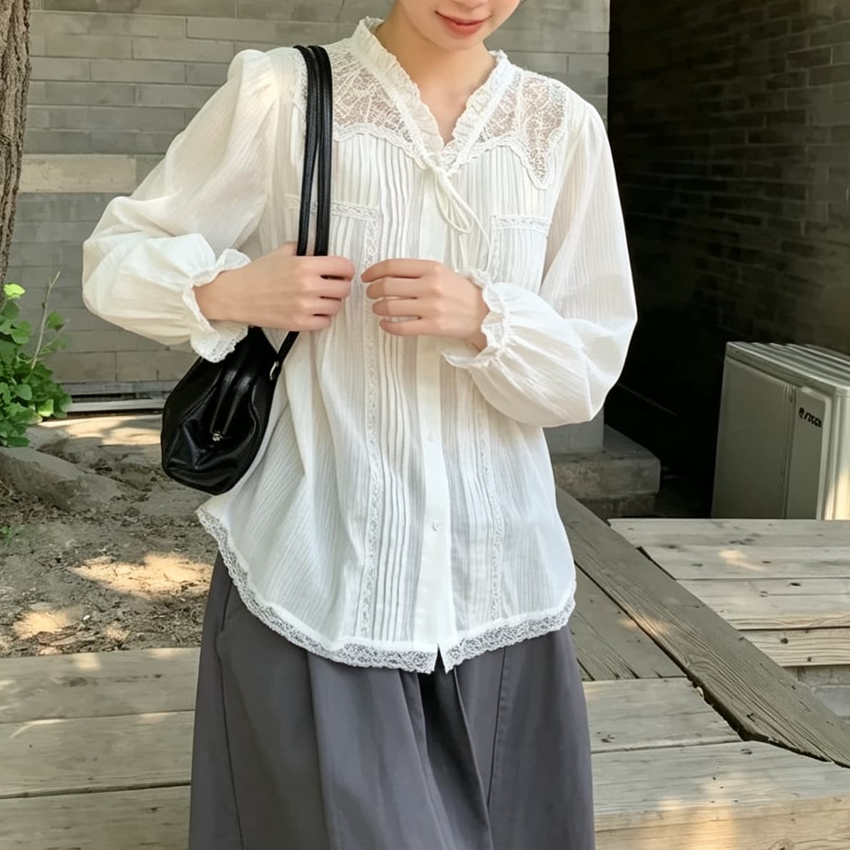 재고 있음 가을 새로운 달콤함 V넥 레이스 장기 주름 레이스 긴팔 여성 셔츠 상세 이미지 2