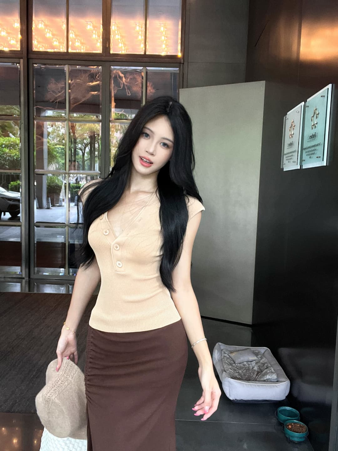 실사 정가 작은 샤넬 스타일 니트 스웨터 티셔츠 핫걸 섹시함 주름 반신 스커트 여성 상세 이미지 3