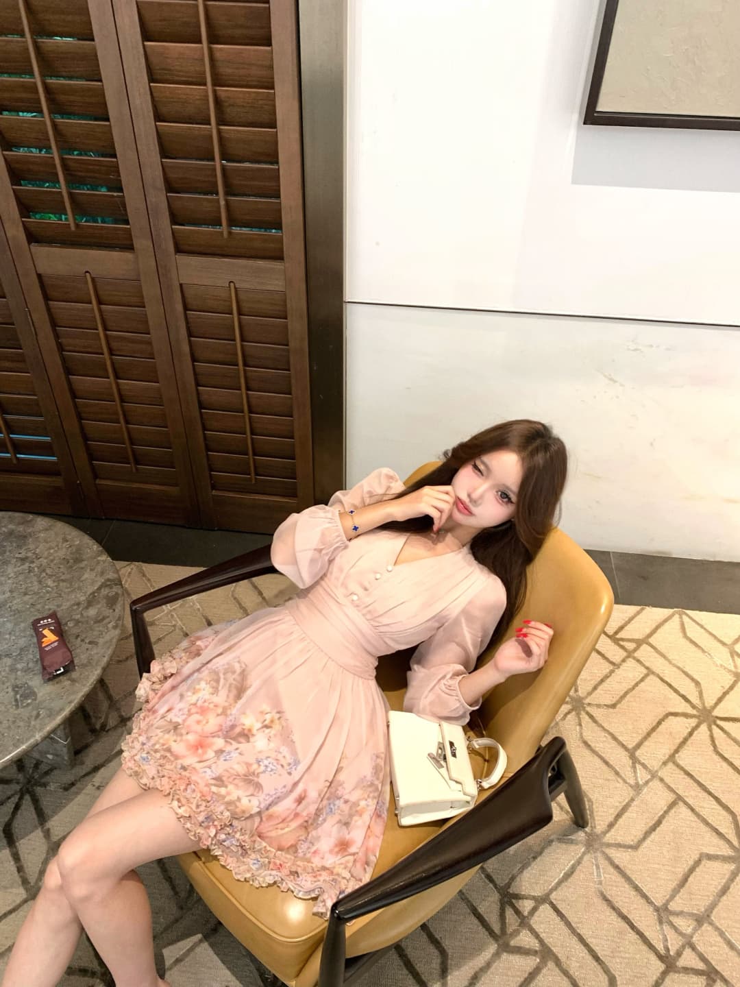 실사 정가 꽃이 떨어지는 꿈 저녁 허리 수축 슬림해 보이는 V넥 프릴 꽃 긴팔 드레스 상세 이미지 4