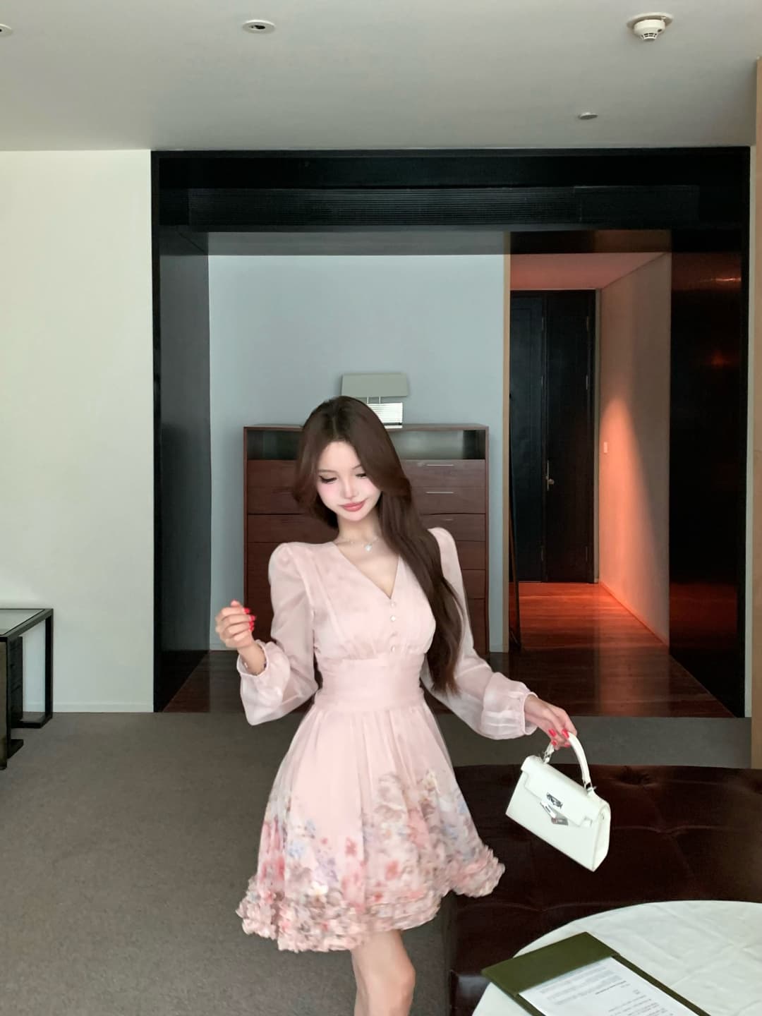 실사 정가 꽃이 떨어지는 꿈 저녁 허리 수축 슬림해 보이는 V넥 프릴 꽃 긴팔 드레스 상세 이미지 6