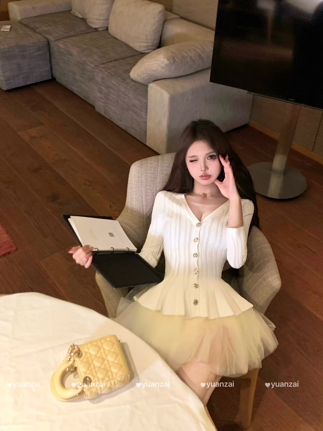 실사 정가 프릴 맨위 이른 가을 절묘한 니트 스웨터 발레 바람 하이웨이스트 망사 패치워크 반신 스커트 상세 이미지 4