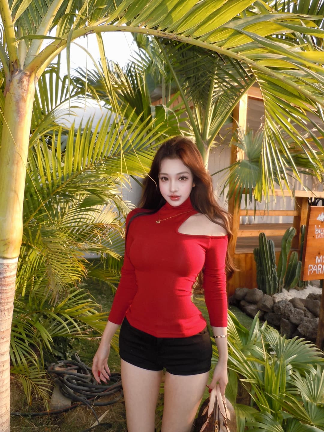 실사 정가 술에 취한 달콤한 딸기 양모 터틀넥 빨간색 티셔츠 여성 가을 겨울 오프숄더 허리 수축 기본 셔츠 상세 이미지 3