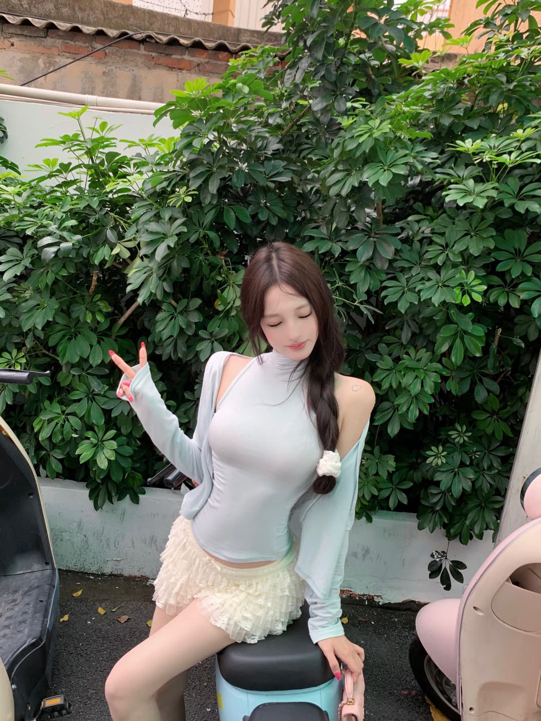 실사 정가 행침 목 터틀넥 조끼 긍정적 인 어깨 오픈 가디건 무거운 작업 계단식 홀로우 아웃 레이스 케이크 반바지 상세 이미지 2