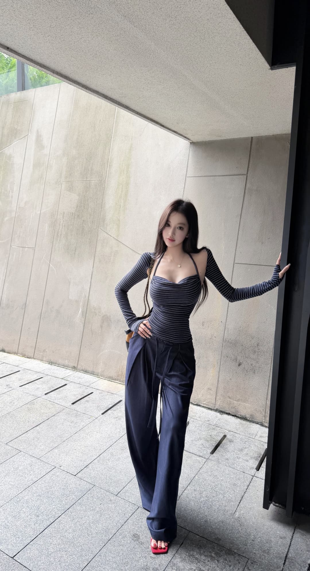 실사 정가 블루스 라인 스펙트럼 블루 화이트 스트라이프 어깨 오픈 가디건 슬립 두 조각 여성 세트 봄 여름 맨위 상세 이미지 15