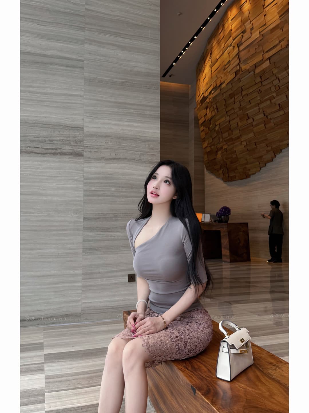 실사 정가 비스듬한 칼라 순수한 욕망 허리 수축 맨위 여성 디자인 센스 순수한 욕망 3 차원 무늬 레이스 타이트 스커트 반신 스커트 상세 이미지 7