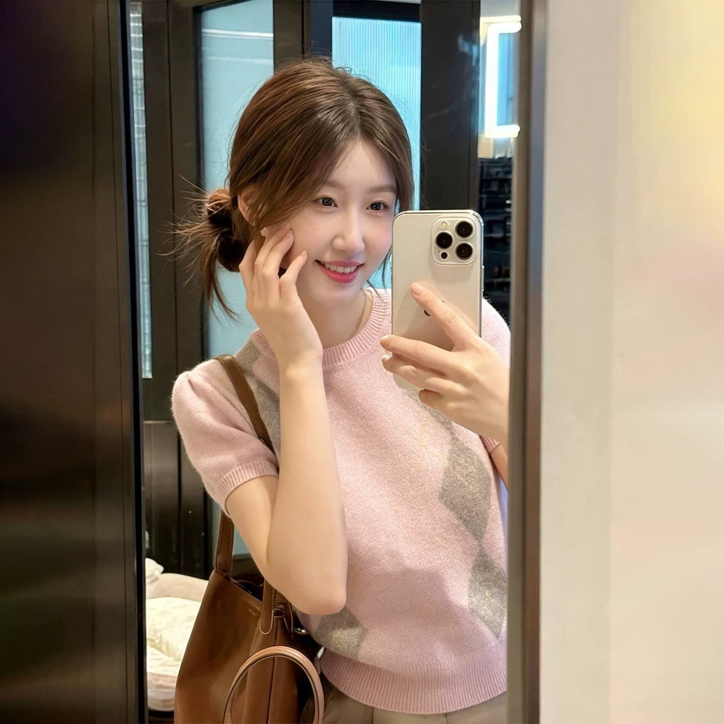 핑크색 링 체크무늬 자카드 부드러운 찹쌀 반팔 니트 스웨터 여성 2026 봄 한 부서 달콤함 다용도 그레이트 봐. 의류