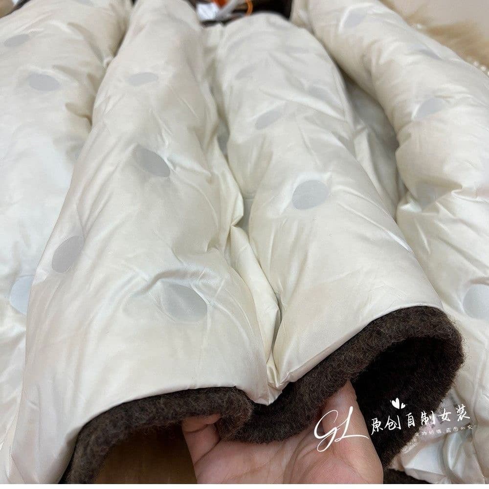 회색 작은 샤넬 스타일 다운 재킷 여성 겨울 2028 새로운 서클 모피 유럽 상품 재킷 재킷 이미지 3