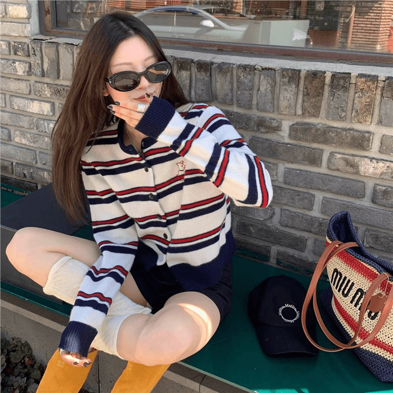 귀여운 수리 개 봄 기본 셔츠 긴팔 스트라이프 니트 스웨터 라운드 넥 miu 부서 오픈 가디건 여성 짧은 긴팔 맨위 상세 이미지 7