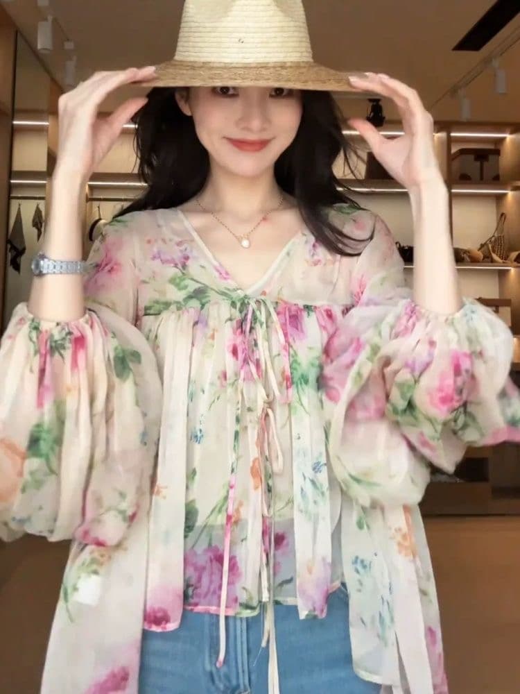 고급 센스 프랑스식 작은 대중 V넥 꽃무늬 시폰 셔츠 여성 여름 새로운 디자인 센스 외국 가스 연령 감소 다용도 맨위