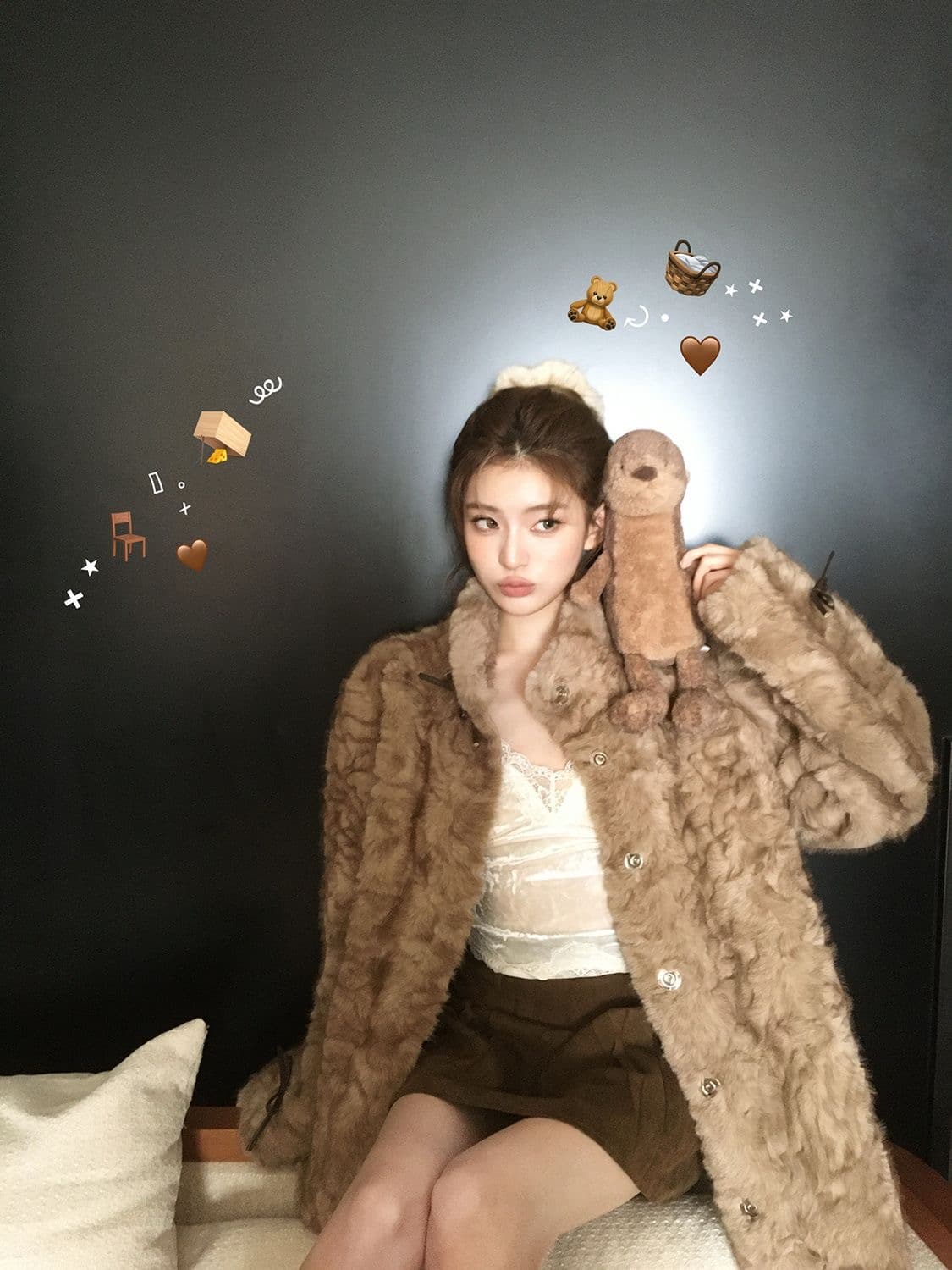 2029 새로운 인터넷 유명인 작은 곰 마음 스탠드 칼라 염색 포인터 피모 하나 여성 겨울 느긋한 캐주얼 환경 보호 모피 재킷 이미지 2