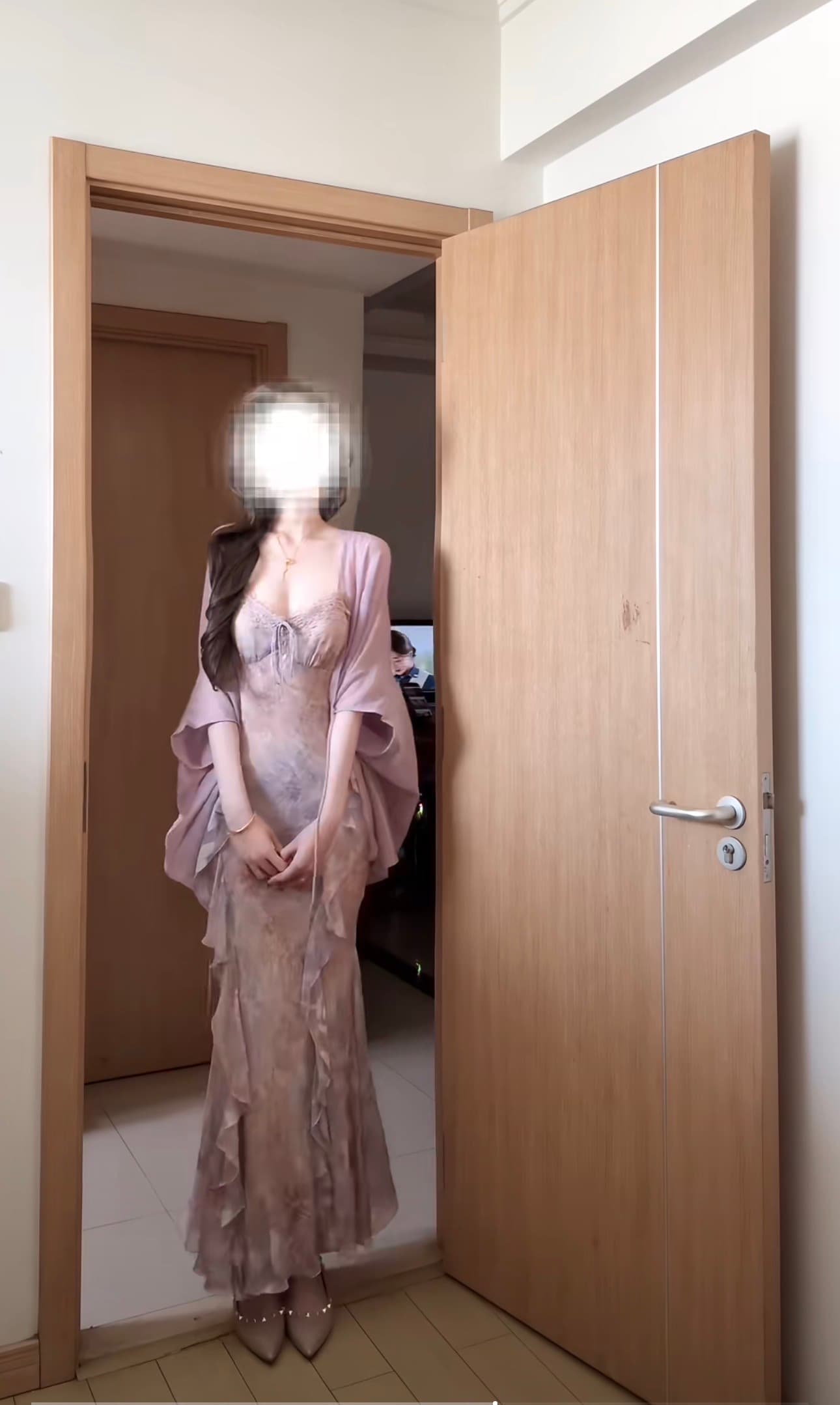 solo 폭발 폭발 暮 시간 꽃 차오 헤일로 염색 꽃무늬 여성 드레스 프랑스식 자수 패치워크 오프숄더 슬립 롱 스커트 상세 이미지 1