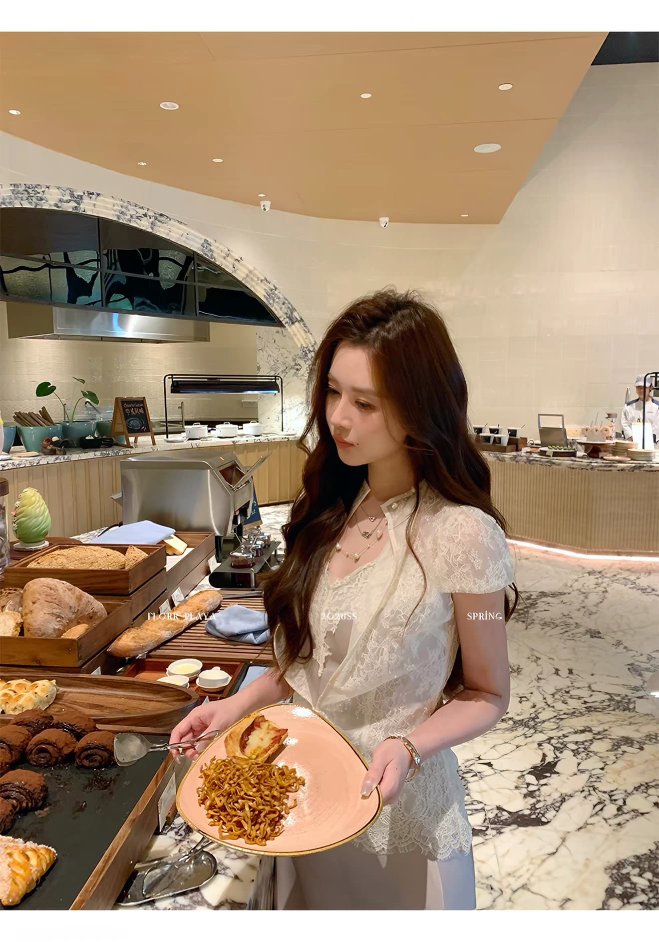 꽃 위안 흐릿한 달빛 프랑스식 화이트 품격 셔츠 새틴 슬립 짧은 반 스커트 여성 봄 여름 레이스 세트 상세 이미지 8