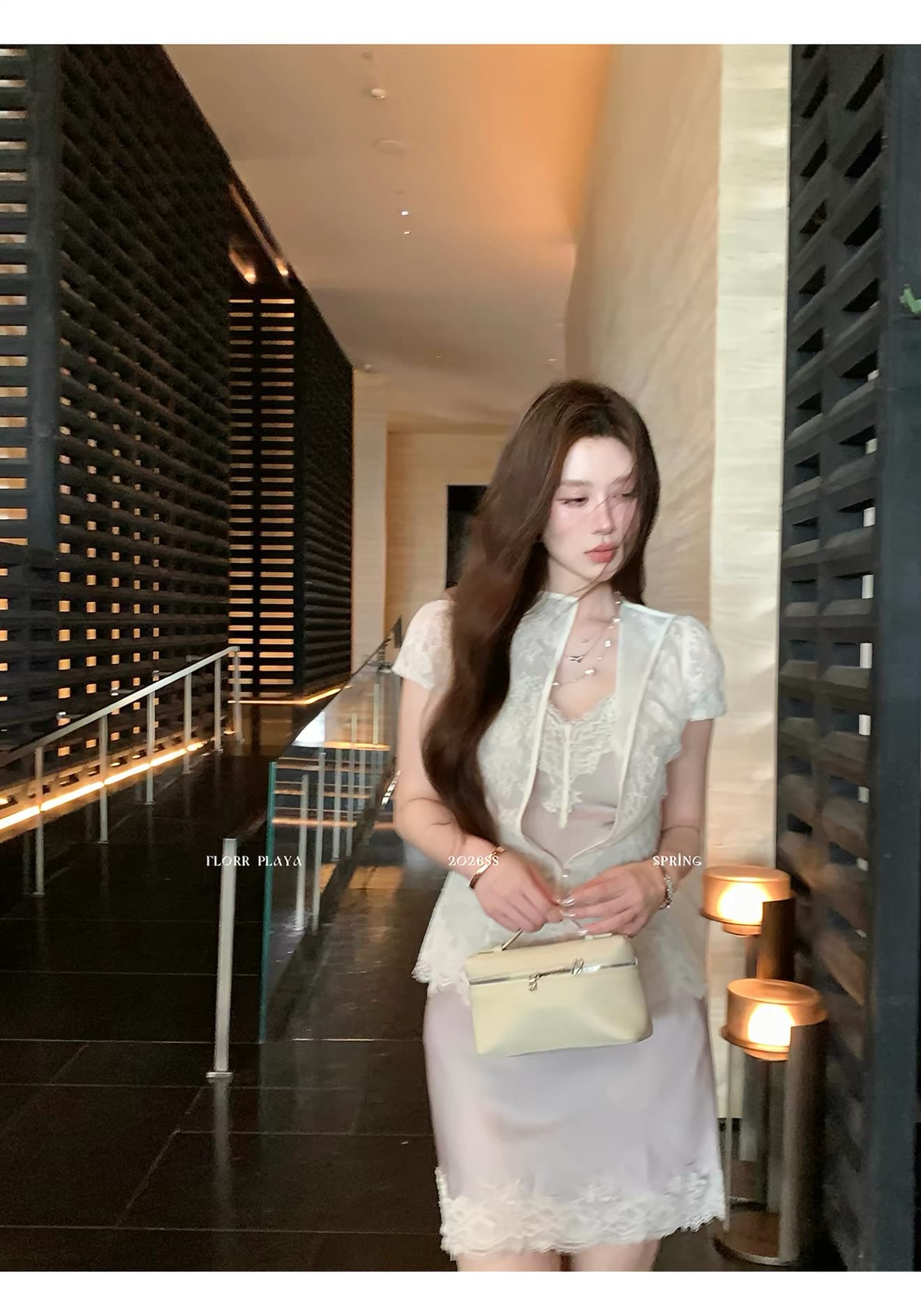 꽃 위안 흐릿한 달빛 프랑스식 화이트 품격 셔츠 새틴 슬립 짧은 반 스커트 여성 봄 여름 레이스 세트 상세 이미지 13