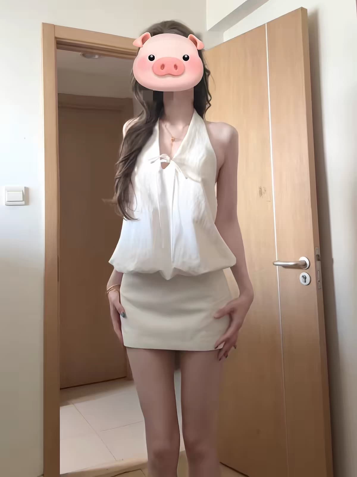 고유 한 아름다운 그레이트 통해보기 가져 가라. 전체 집합 2026 새로운 화이트 행침 목 맨위 여성 여름 타이트 스커트 치마 세트 상세 이미지 1