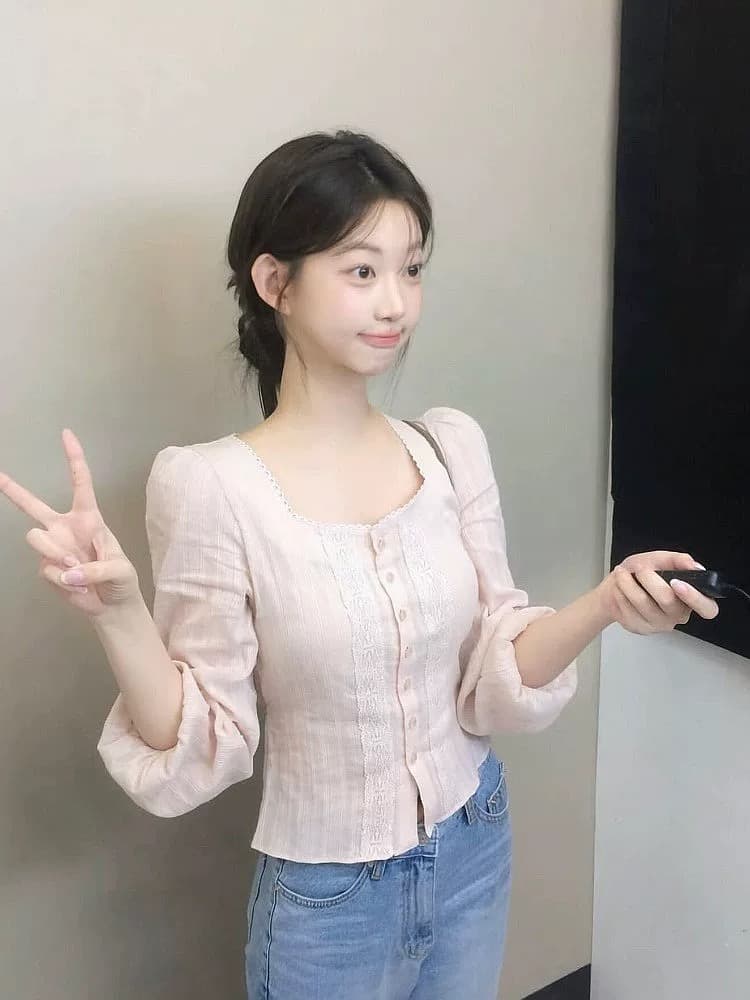 빛 사람들 한 부서 부드러운 바람 연령 감소 고유 한 아름다운 맨위 품격 고급 센스 핑크색 광장 칼라 여성 셔츠 조기 봄 상세 이미지 2