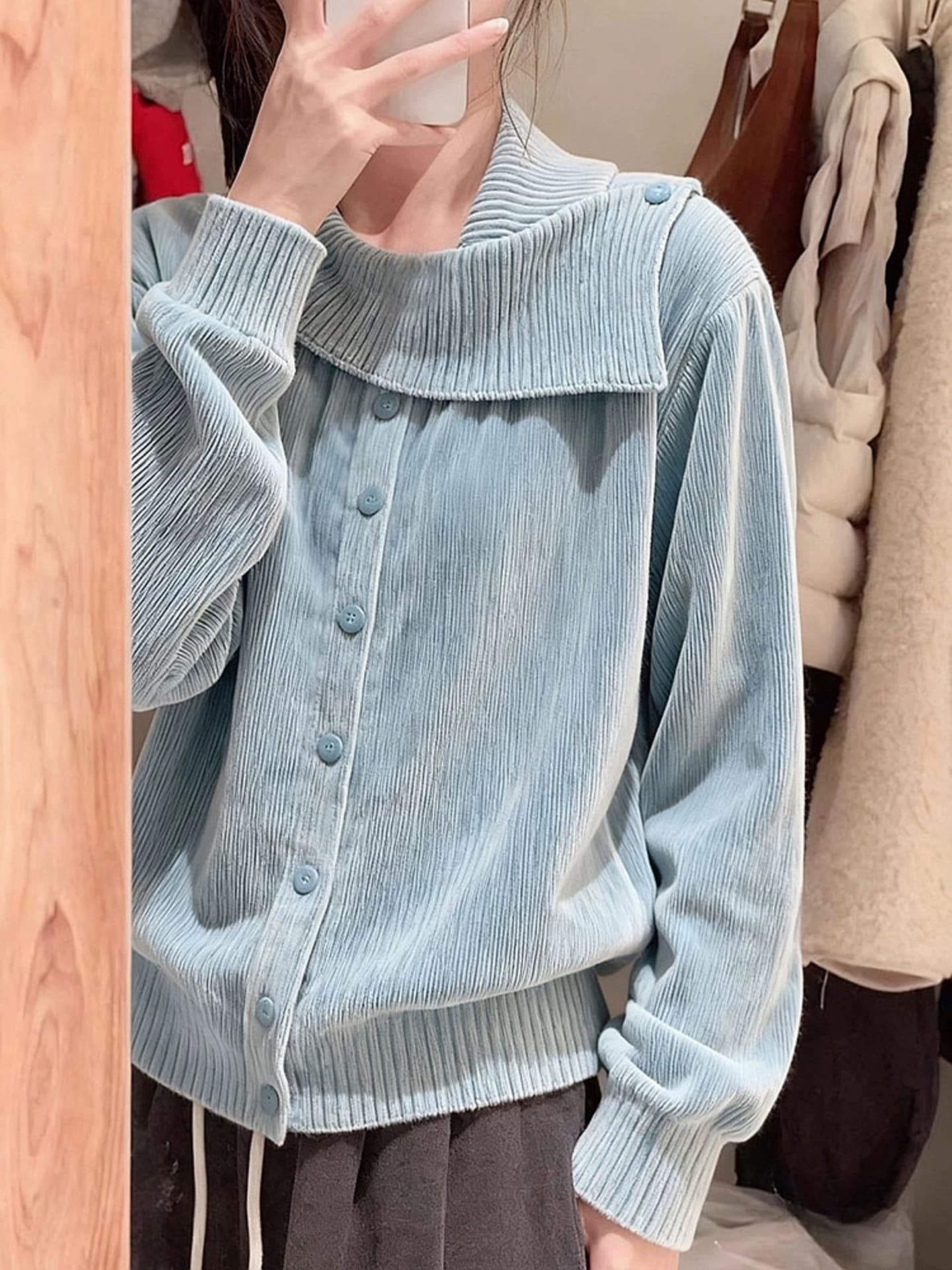 고유 한 슈퍼 잘 생긴 ~ 중 파란색 코듀로이 셔츠 맨위 여성 고급 센스 빛 럭셔리 연령 감소 외국 가스 2026 새로운 이미지 3