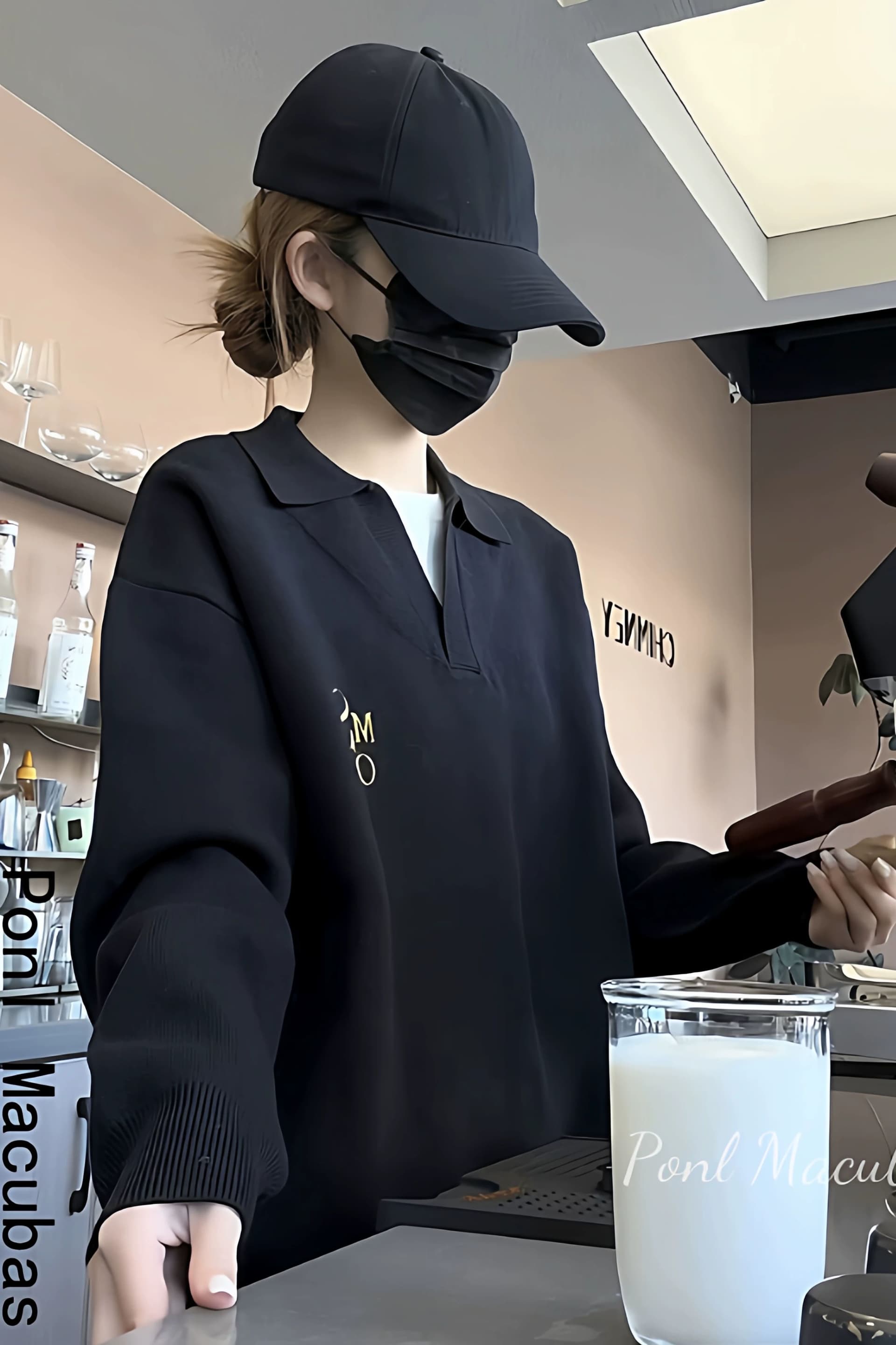 새로운 페이크 레이어드 스웨터 폴로 칼라 페이크 레이어드 루즈핏 슬림해 보이는 니트 스웨터 부드러운 찹쌀 맨위 고급 센스 상세 이미지 1