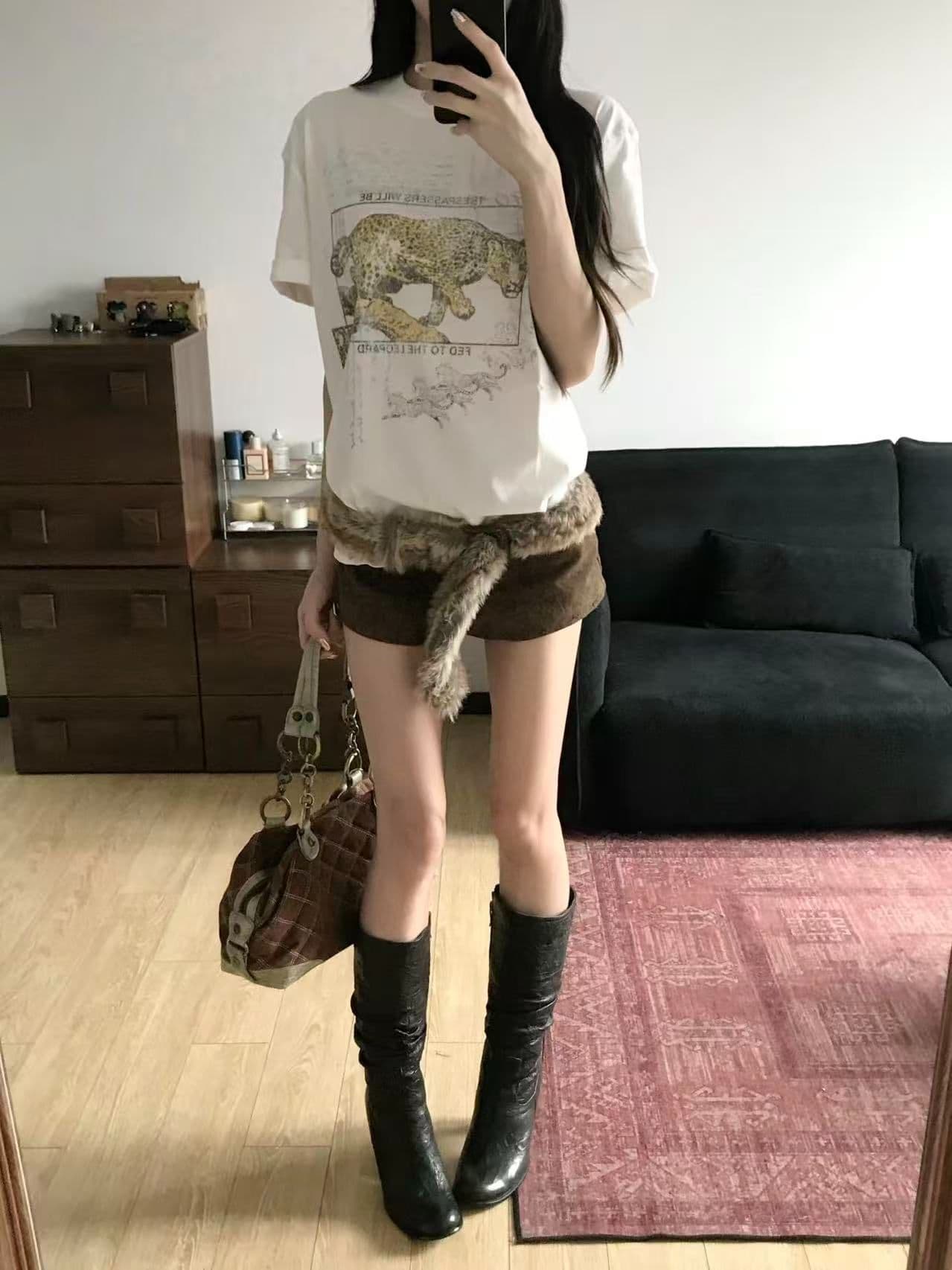 새로운 생방송 품질 이후 패키지 칼라 반팔 티셔츠 표범 알파벳 프린트 섹션 상세 이미지 4