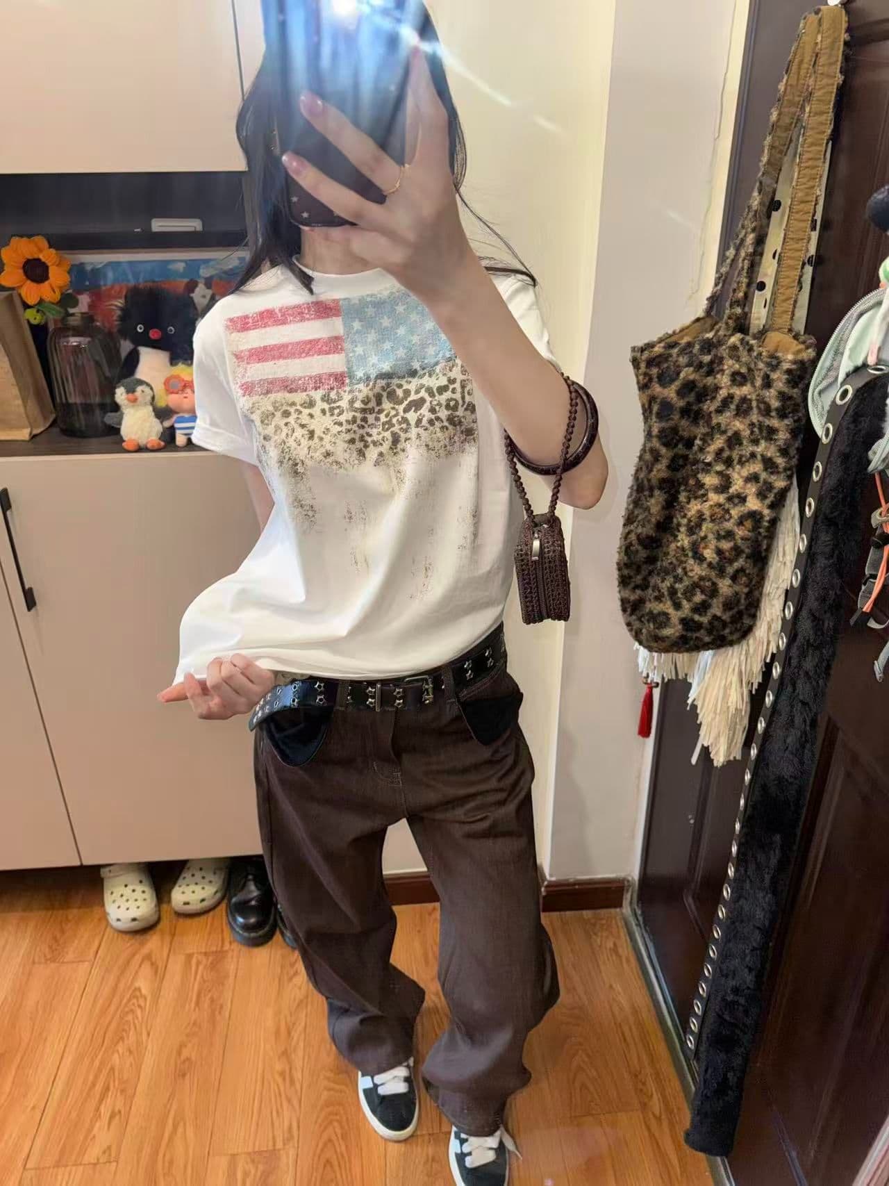 새로운 출처 생방송 품질 반팔 긍정적 인 어깨 티셔츠 레오파드 무늬 배너 상세 이미지 2