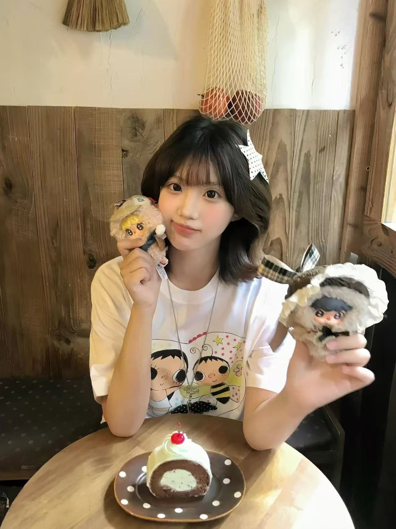 새로운 생방송 품질 이후 패키지 칼라 반팔 티셔츠 만화 소녀 프린트 상세 이미지 5