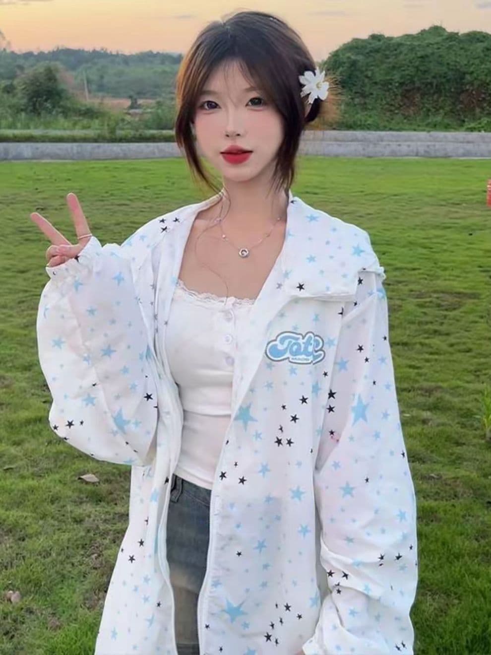 새로운 좋은 품질 원본 솜씨 원본 원단 전체 인쇄 도트 무늬 지퍼 자외선 차단 외투 루즈핏 여성 상세 이미지 4