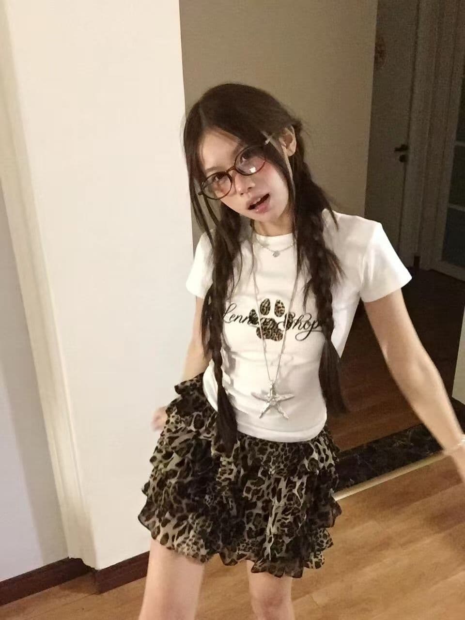 새로운 생방송 품질 이후 패키지 칼라 높은 탄력성 몸매 가꾸기 티셔츠 개 클로 프린트 상세 이미지 5