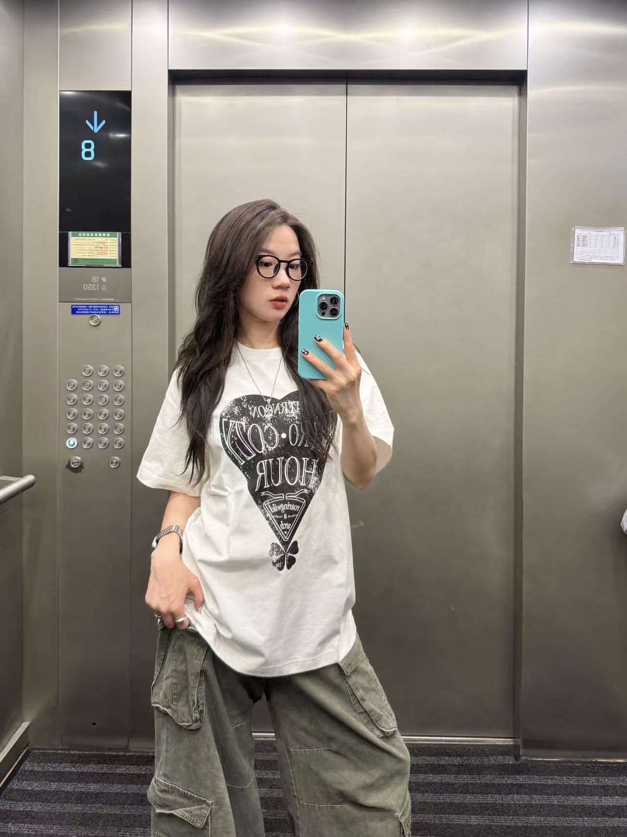 새로운 출처 생방송 품질 이후 패키지 칼라 티셔츠 하트 알파벳 프린트 이미지 4