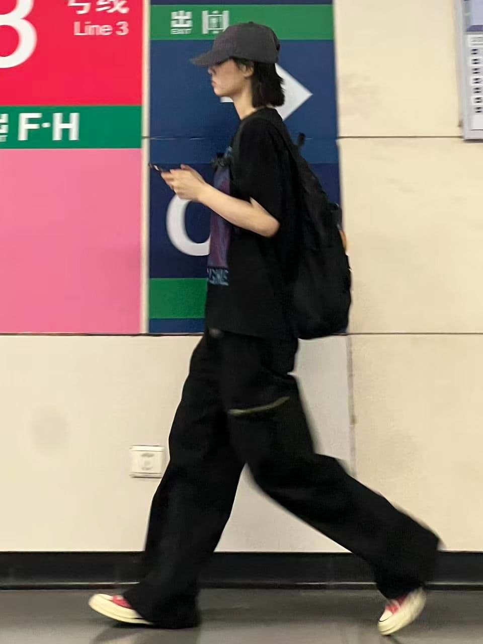 새로운 출처 생방송 품질 이후 패키지 칼라 티셔츠 만화 괴물 프린트 상세 이미지 3