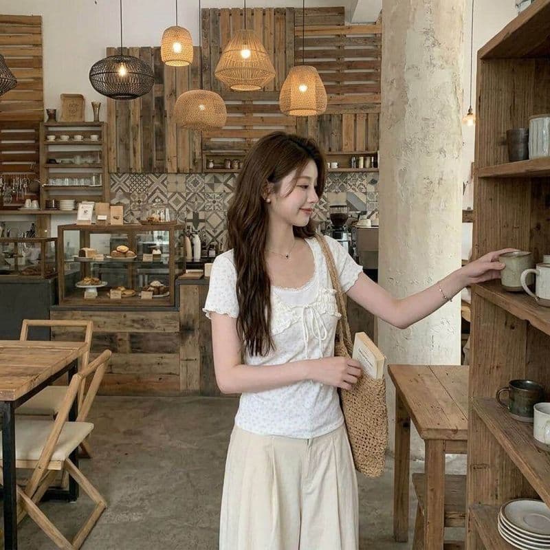 새로운 꽃무늬 페이크 레이어드 반팔 여성 레이스 레이스 레이스업 몸매 가꾸기 맨위 이미지 2