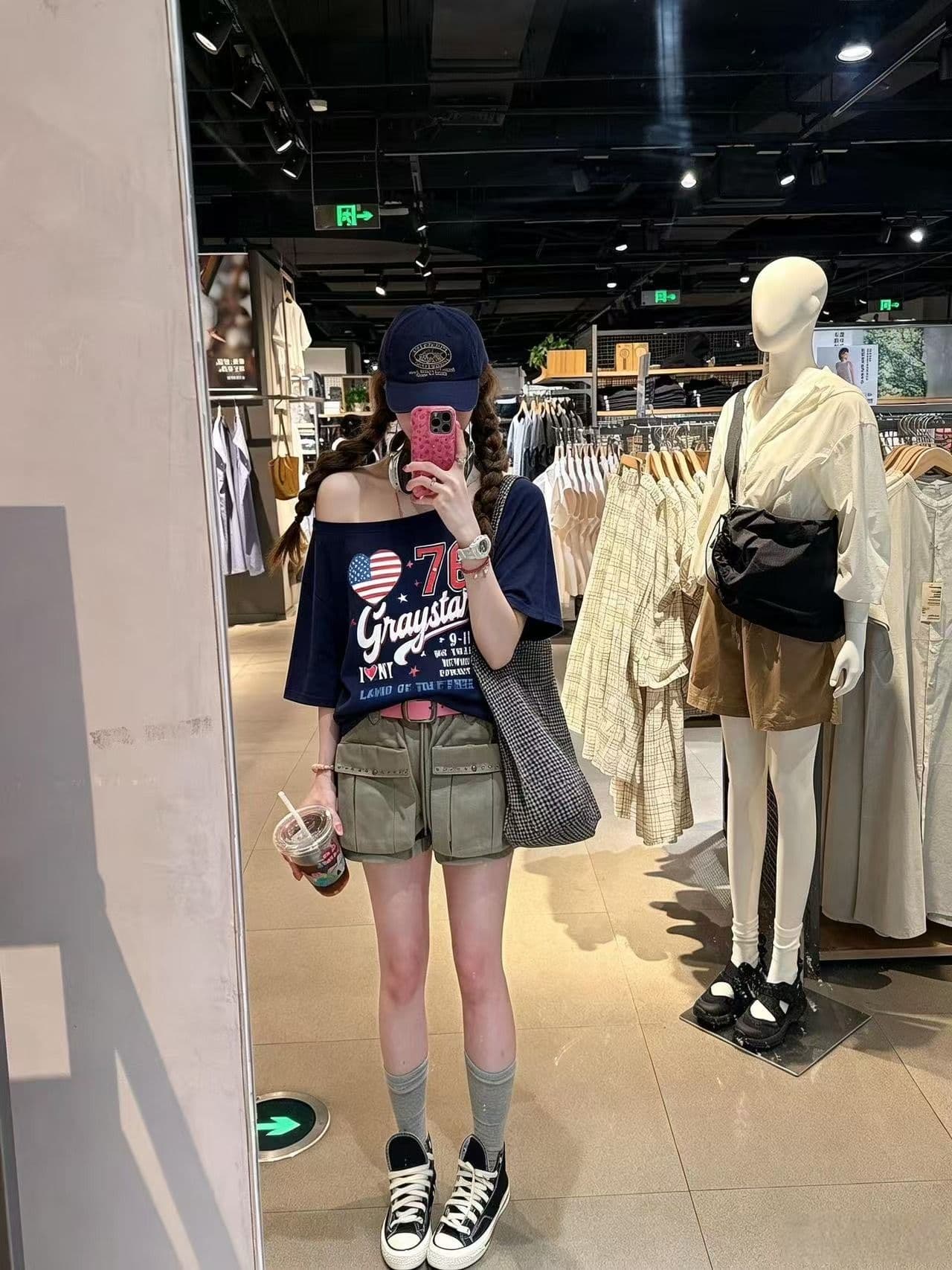 새로운 생방송 품질 비스듬한 어깨 오프숄더 티셔츠 하트 알파벳 프린트 이미지 4