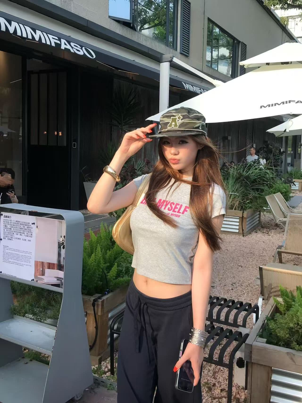 새로운 출처 생방송 품질 이후 패키지 칼라 높은 탄력성 몸매 가꾸기 알파벳 프린트 상세 이미지 3