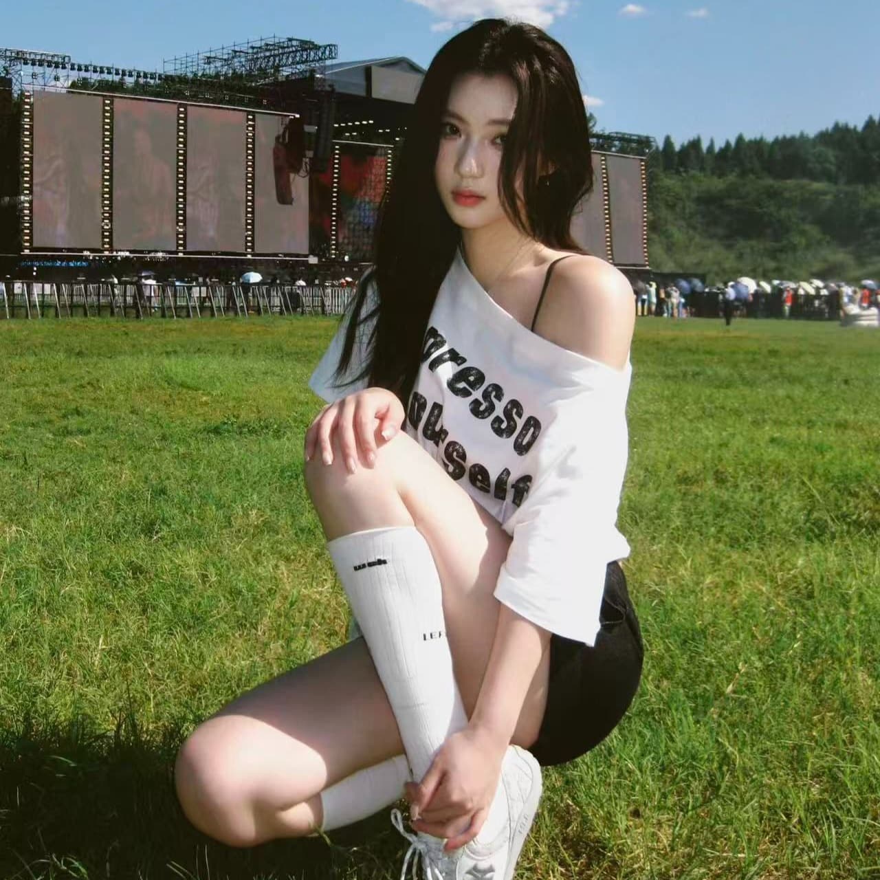 새로운 생방송 품질 비스듬한 어깨 오프숄더 티셔츠 알파벳 프린트 맨위 이미지 5