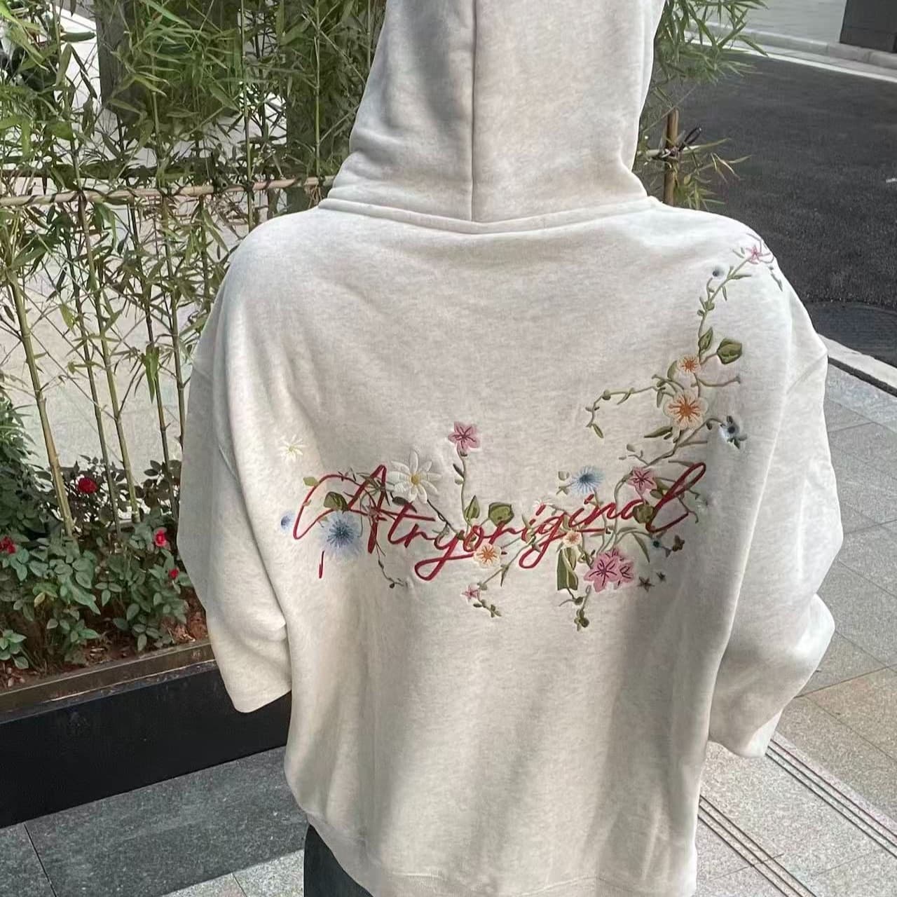 새로운 좋은 품질 원본 솜씨 전후 자수 후드 티 스웨터 여성 이미지 5