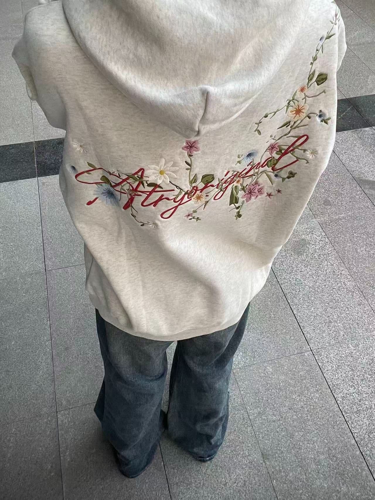새로운 좋은 품질 원본 솜씨 전후 자수 후드 티 스웨터 여성 상세 이미지 2