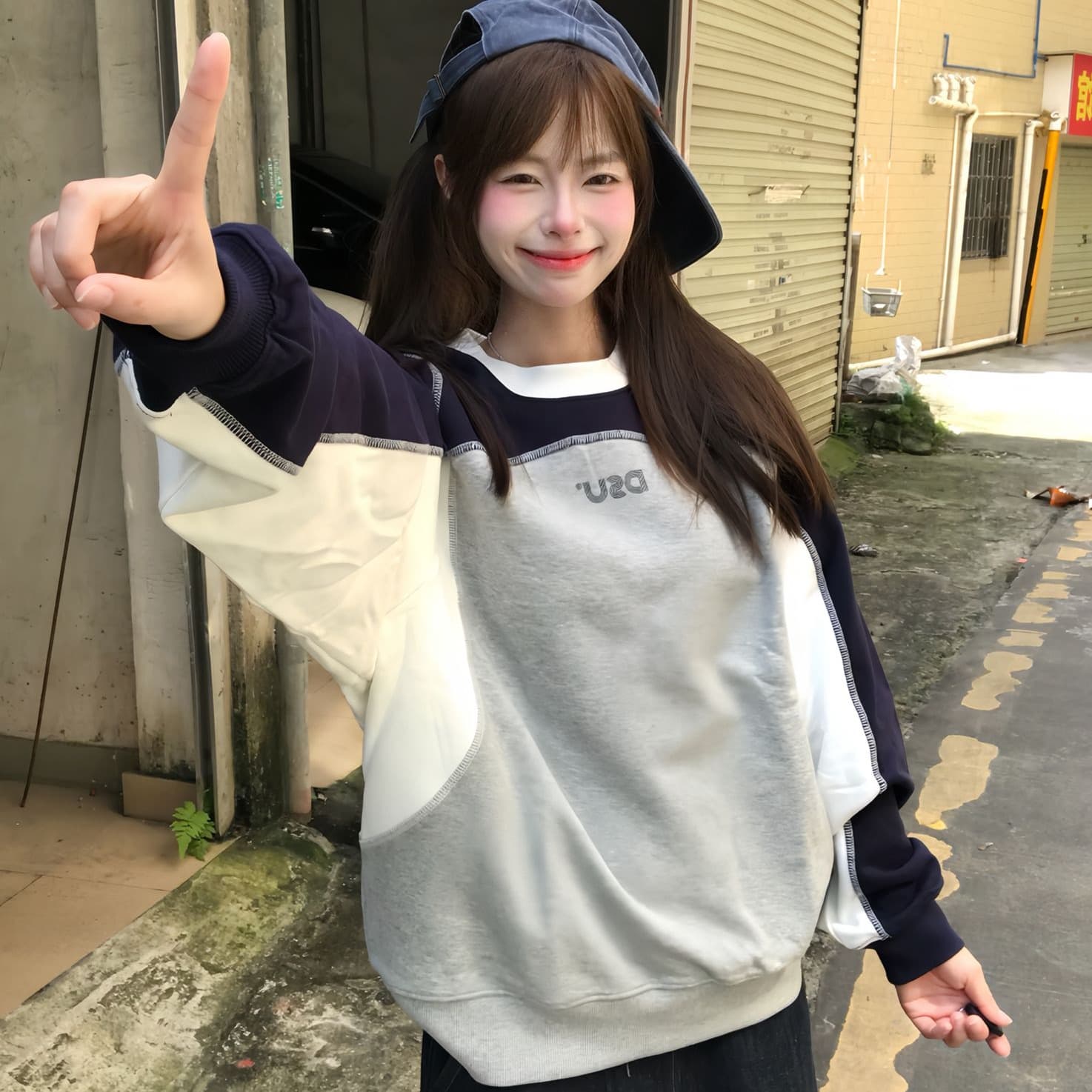 새로운 얇은 스타일 좋은 품질 솜씨 패치워크 후드티 여성 이미지 5